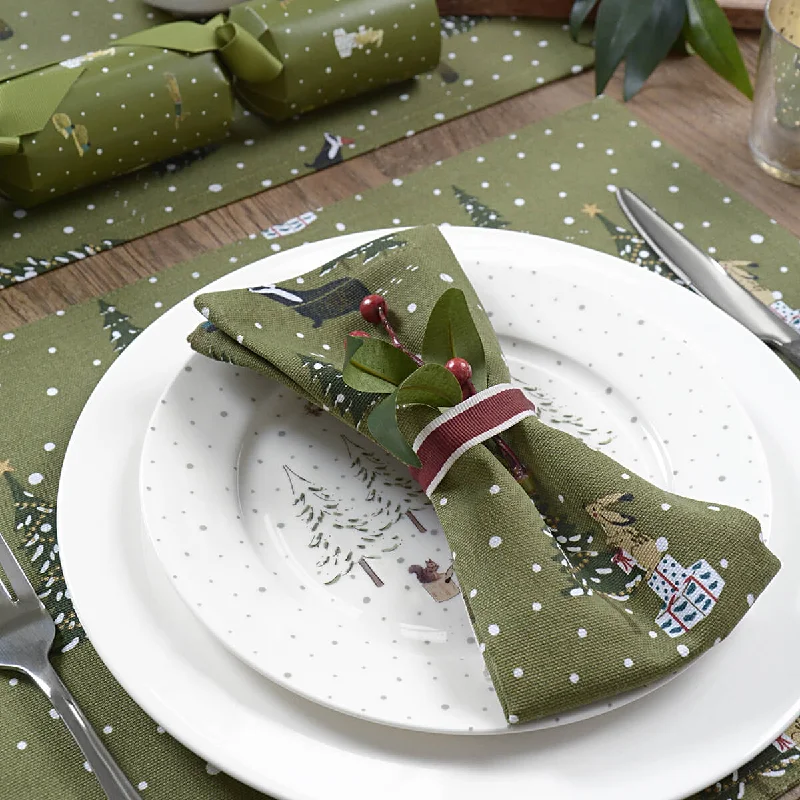 Festive Forest Napkins (Set of 4)